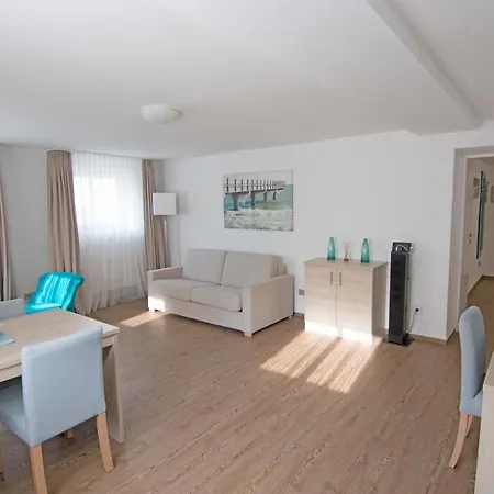 Apartment Unterdeck 2 By Wellenrausch Lübeck